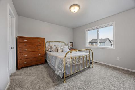 2520 37th Avenue S Moorhead MN 56560