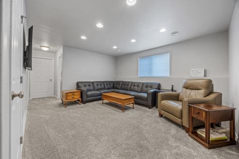 2520 37th Avenue S Moorhead MN 56560