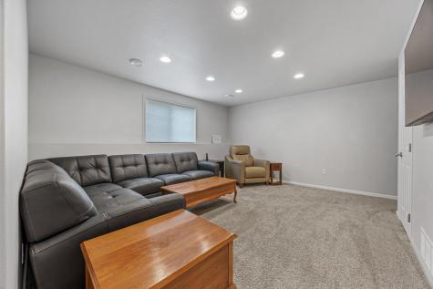 2520 37th Avenue S Moorhead MN 56560