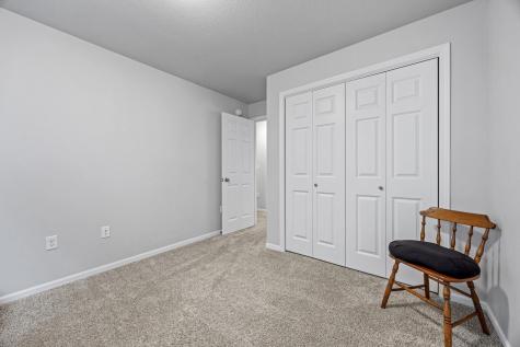 2520 37th Avenue S Moorhead MN 56560