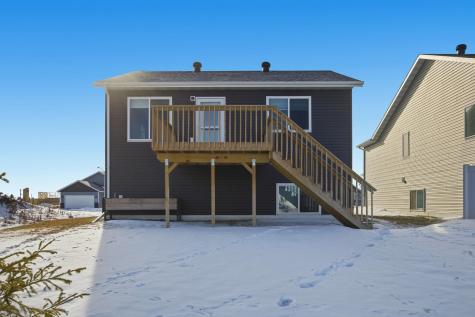 2520 37th Avenue S Moorhead MN 56560