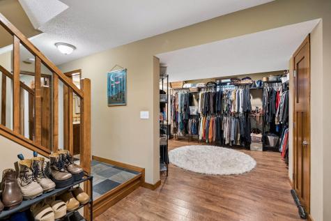 2717 Emerson Avenue S Minneapolis MN 55408