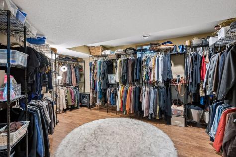 2717 Emerson Avenue S Minneapolis MN 55408