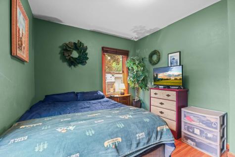 4366 Vera Cruz Avenue N Robbinsdale MN 55422