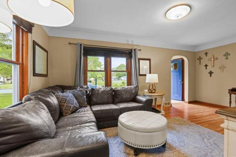 4366 Vera Cruz Avenue N Robbinsdale MN 55422