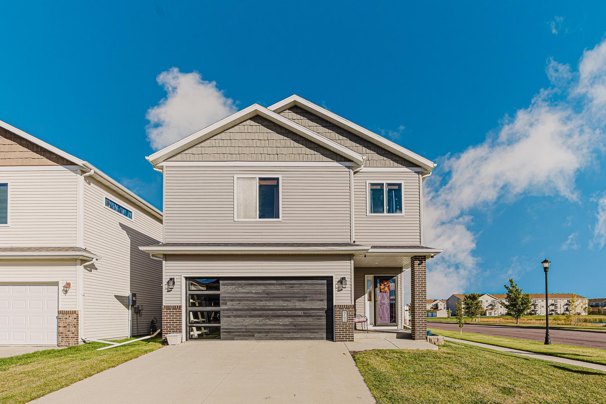 4703 35th Avenue S Fargo ND 58104