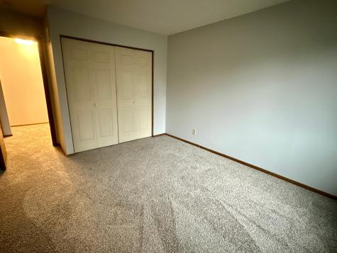 4725 Lund Point Eagan MN 55122