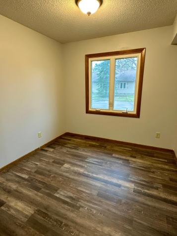 4725 Lund Point Eagan MN 55122