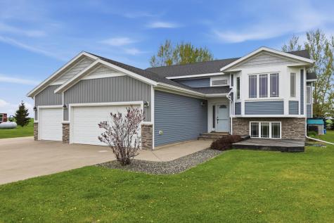 520 3rd Street W Sabin MN 56580