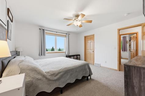 520 3rd Street W Sabin MN 56580