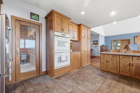 633 N Shore Drive Detroit Lakes MN 56501