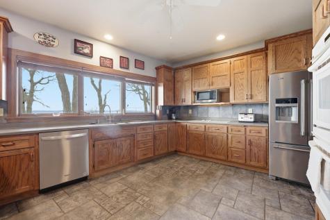 633 N Shore Drive Detroit Lakes MN 56501