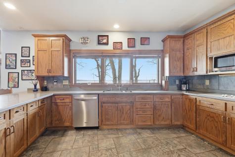 633 N Shore Drive Detroit Lakes MN 56501