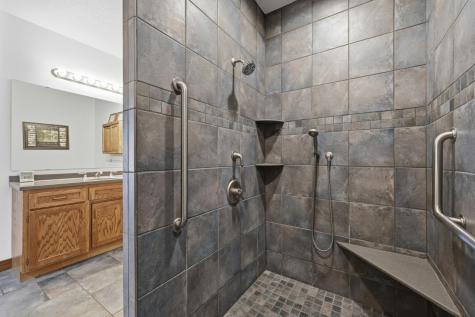 633 N Shore Drive Detroit Lakes MN 56501