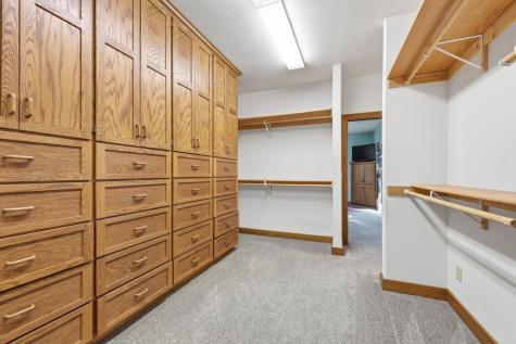 633 N Shore Drive Detroit Lakes MN 56501