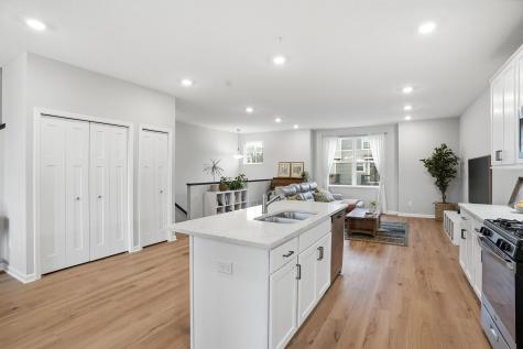 1519 Timberwood Lane West Saint Paul MN 55118