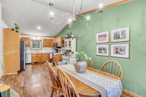 1109 4th Avenue E West Fargo ND 58078