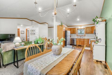 1109 4th Avenue E West Fargo ND 58078