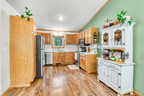 1109 4th Avenue E West Fargo ND 58078