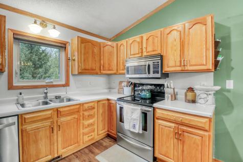 1109 4th Avenue E West Fargo ND 58078