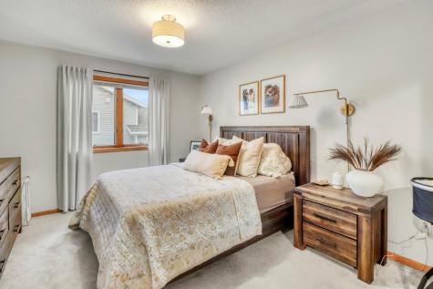 1109 4th Avenue E West Fargo ND 58078