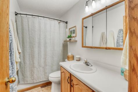 1109 4th Avenue E West Fargo ND 58078
