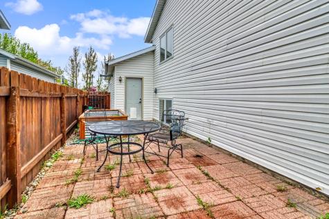 1109 4th Avenue E West Fargo ND 58078