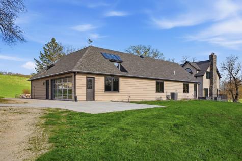 5135 Lonsdale Boulevard Webster MN 55088