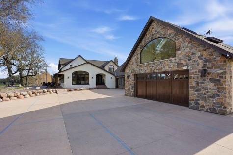 5135 Lonsdale Boulevard Webster MN 55088
