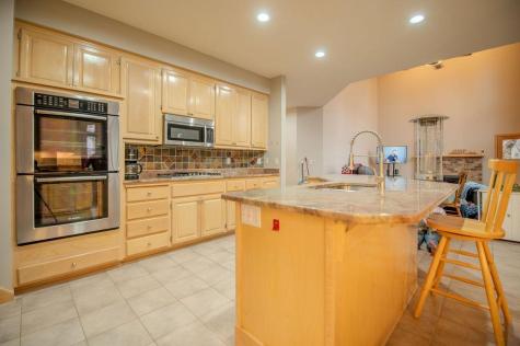 13856 Essex Trail Apple Valley MN 55124