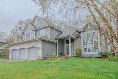 13856 Essex Trail Apple Valley MN 55124