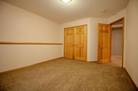 13856 Essex Trail Apple Valley MN 55124