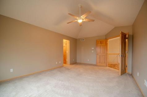 13856 Essex Trail Apple Valley MN 55124