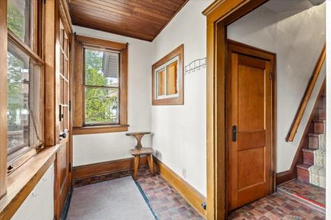 315 George Street W Saint Paul MN 55107
