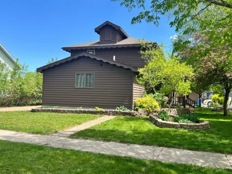 806 1st Avenue Madison MN 56256