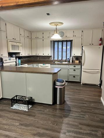 806 1st Avenue Madison MN 56256