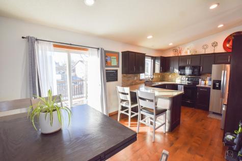 3016 23rd Avenue S Fargo ND 58103