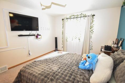 3016 23rd Avenue S Fargo ND 58103