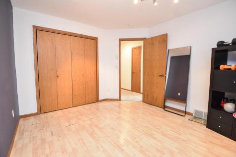 3016 23rd Avenue S Fargo ND 58103