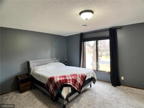 203 Douglas Drive Buffalo MN 55313