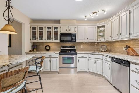 2228 Sherwood Court Minnetonka MN 55305