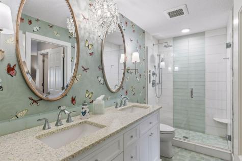2228 Sherwood Court Minnetonka MN 55305