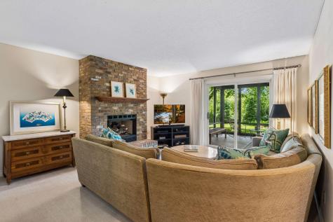 2228 Sherwood Court Minnetonka MN 55305