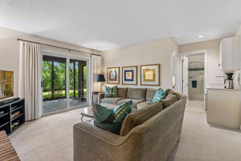 2228 Sherwood Court Minnetonka MN 55305