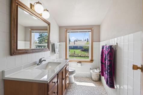 1700 Cottage Avenue E Saint Paul MN 55106