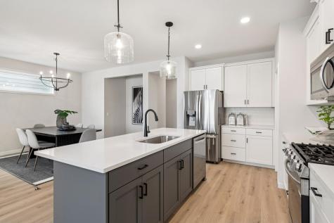 12439 Drayton Trail Apple Valley MN 55124