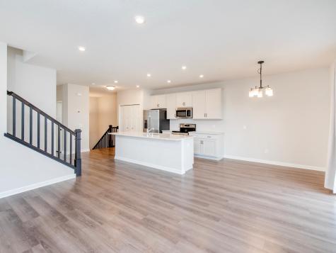 2217 Gateway Hill Road North Saint Paul MN 55109