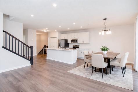 2217 Gateway Hill Road North Saint Paul MN 55109