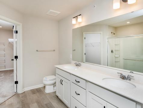 2217 Gateway Hill Road North Saint Paul MN 55109