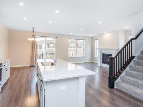 2217 Gateway Hill Road North Saint Paul MN 55109